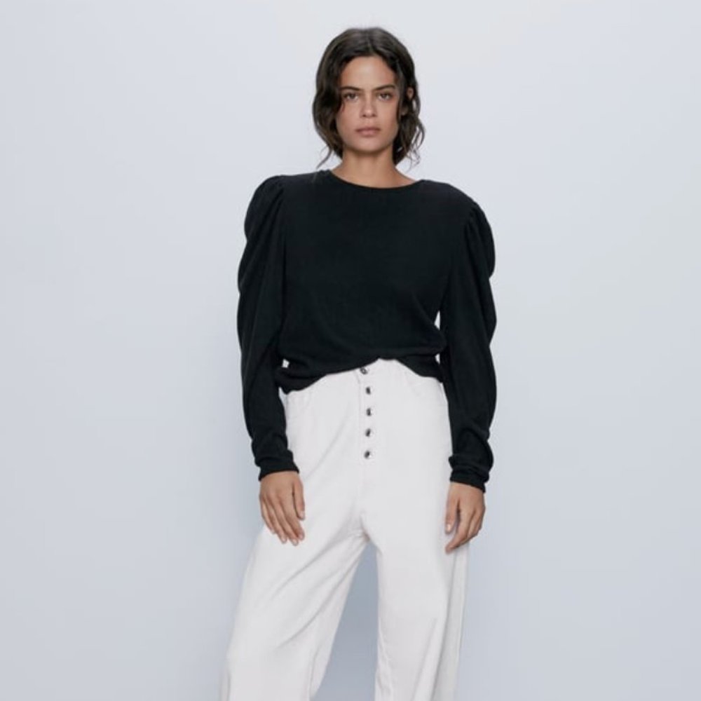 NWOT Zara Ribbed Top with Balloon Sleeves